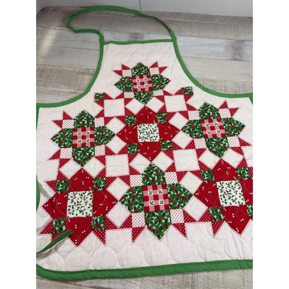 Vintage Handmade Christmas Apron Reversible Quilted Patchwork Red Green Holiday